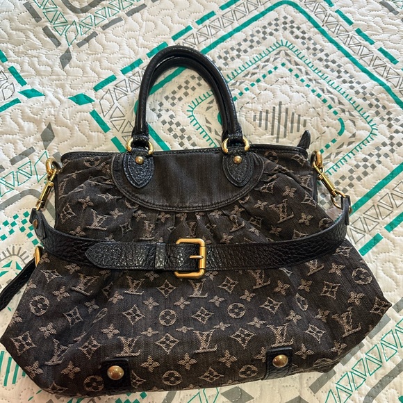 💎 ✨LOUIS VUITTON ✨💎 LIMITED EDITION DENIM MONOGRAM NEO CABBY MM IN BLACK - Picture 7 of 16
